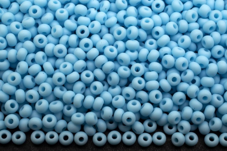 Бисер Preciosa 63000(мат) 50гр