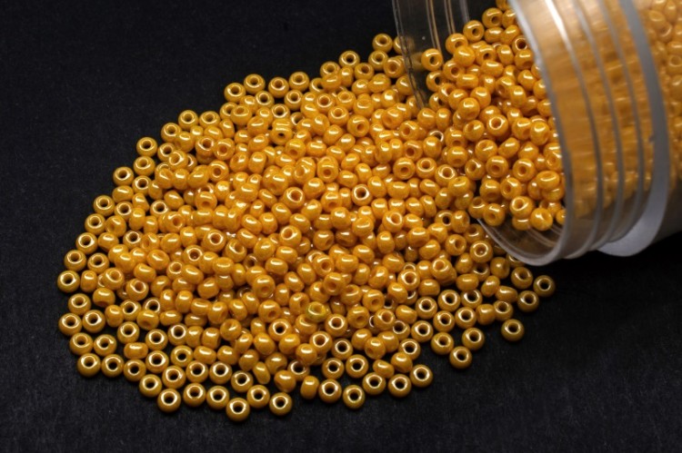 Бисер Preciosa 83111 50гр