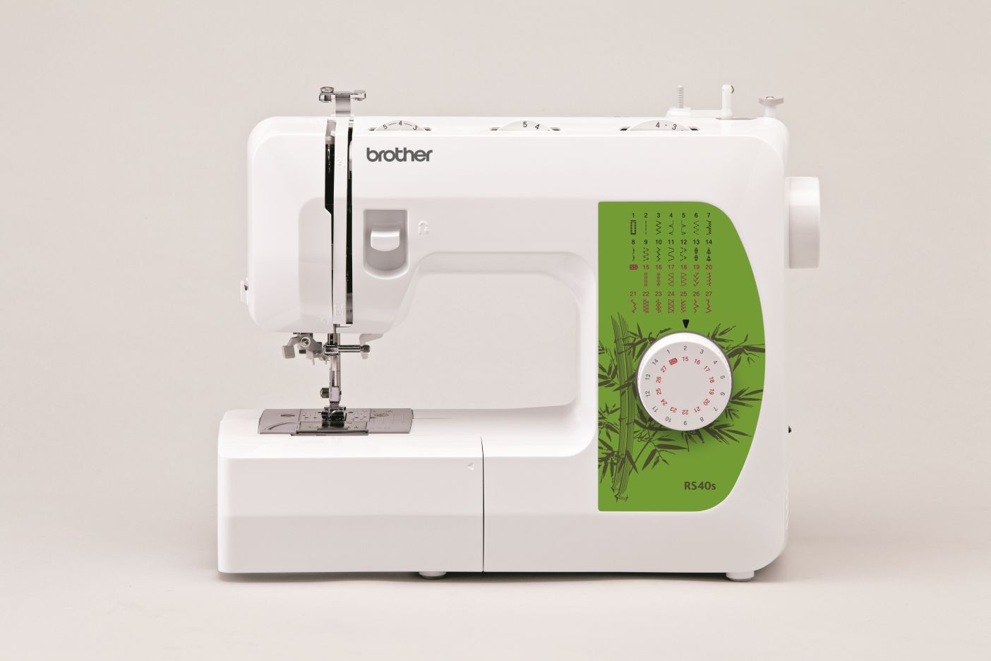 Бытовая швейная машина Brother RS-40