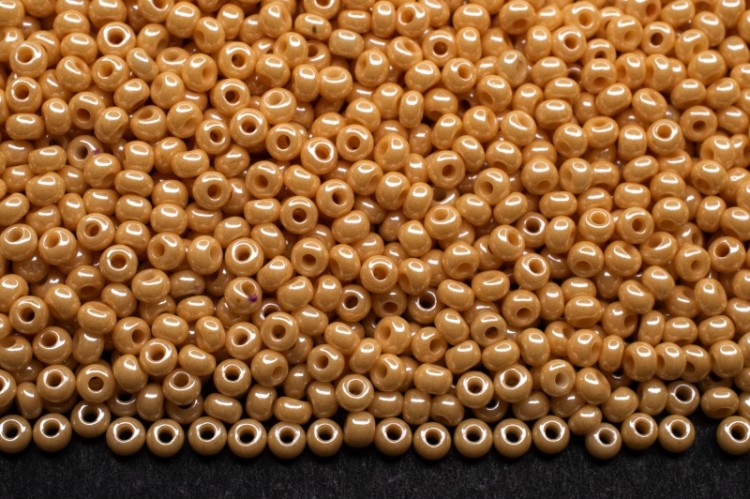 Бисер Preciosa 46085, 10гр