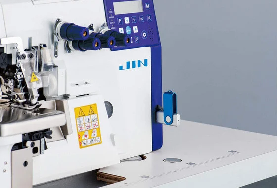 Промышленный  оверлок M1-424NS