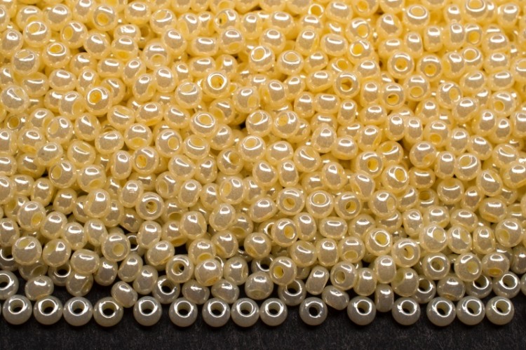 Бисер Preciosa 47113, 10гр