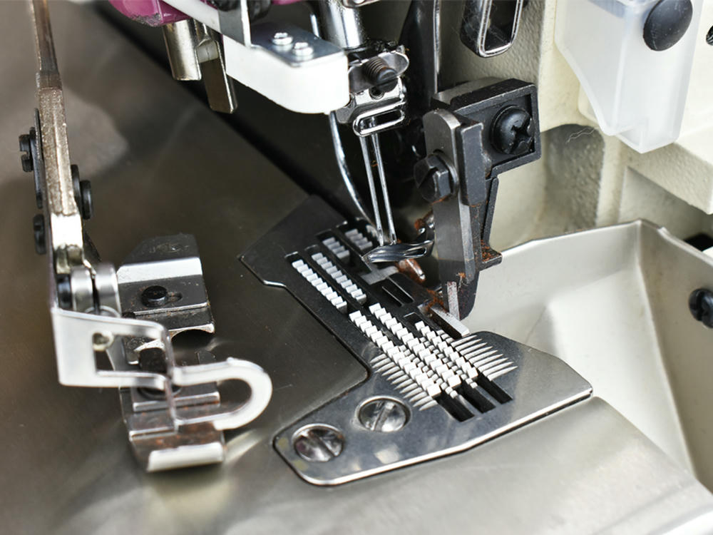 Оверлок промышленный 4х ниточный Аврора SE-Х9-4 Professional  , прямой привод