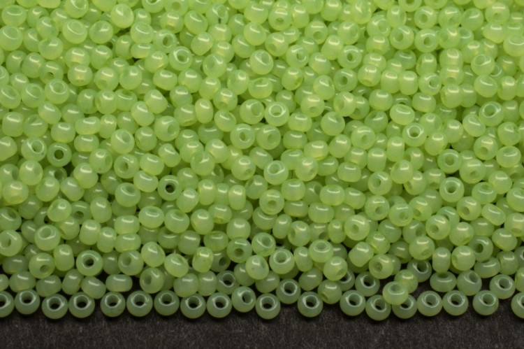 Бисер Preciosa 02154, 10гр