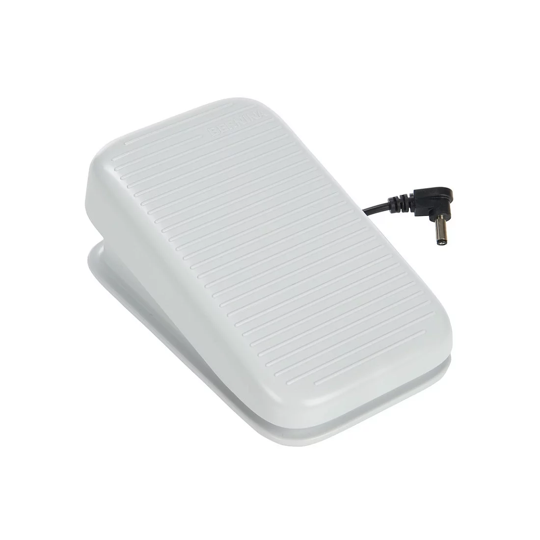 Бытовая швейная машина Bernina B335, Швейцария