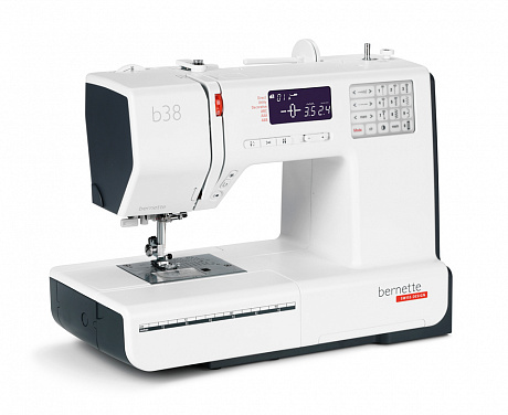 Бытовая швейная машина Bernette b38, Швейцария