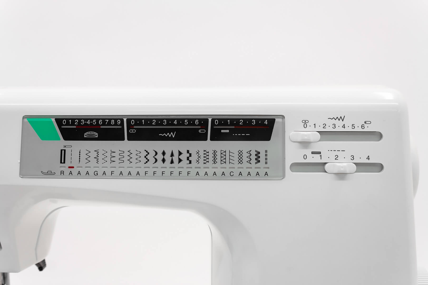  Бытовая швейная машина Janome 7524а Япония