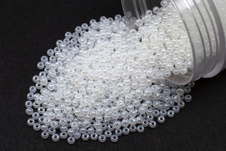 Бисер Preciosa 57102 50гр