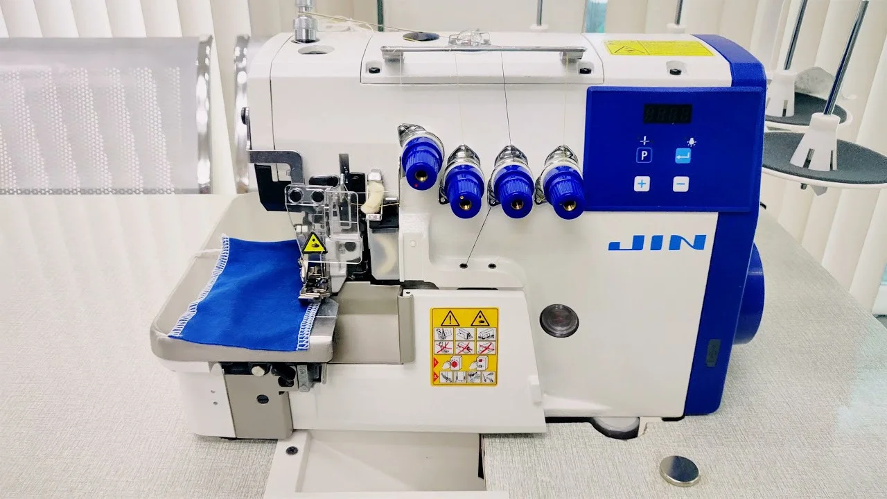 Промышленный  оверлок M1-424NS