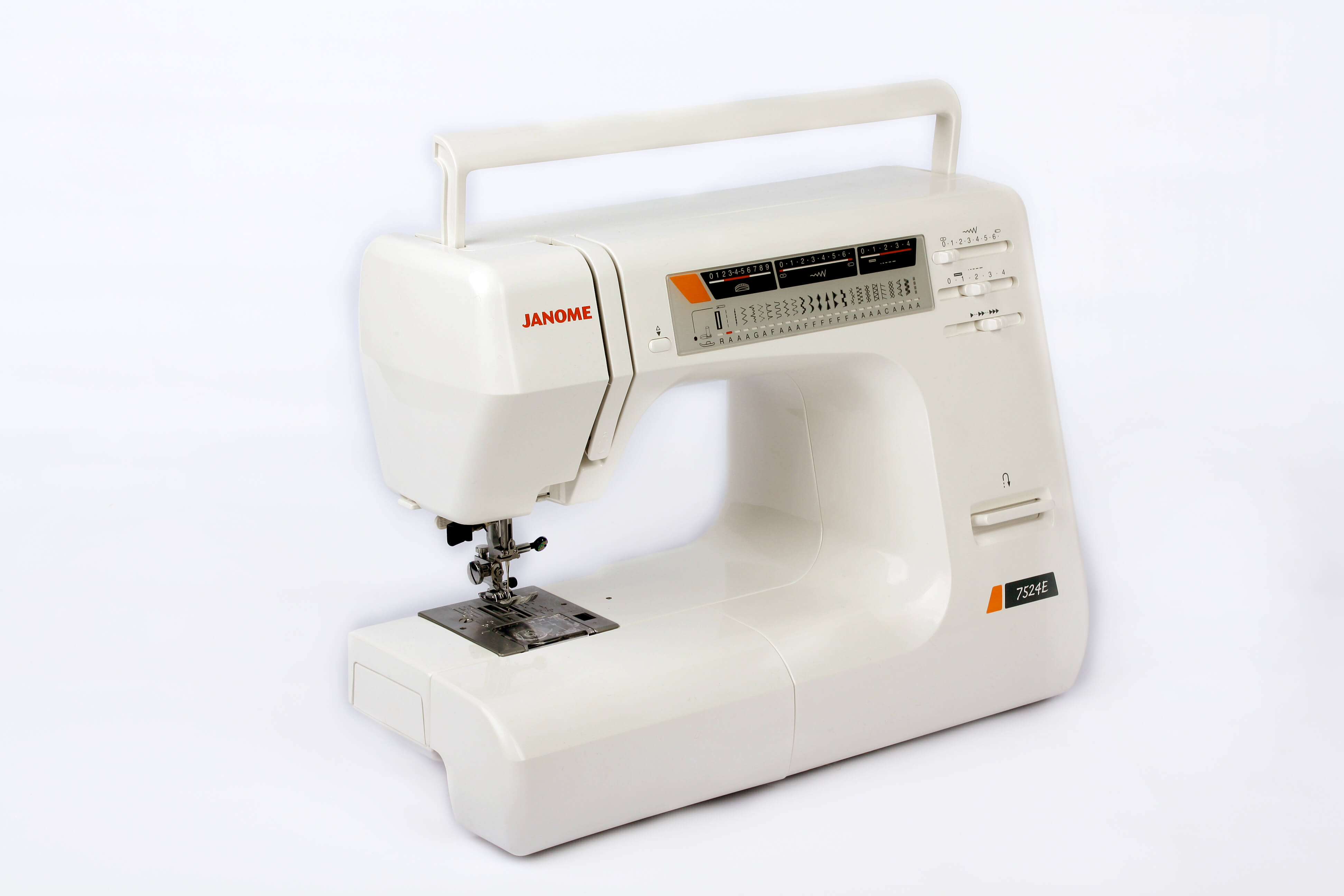  Бытовая швейная машина Janome 7524E Япония