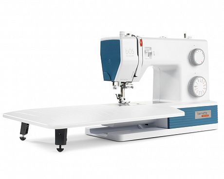 Бытовая швейная машина Bernette b05 Academy, Швейцария