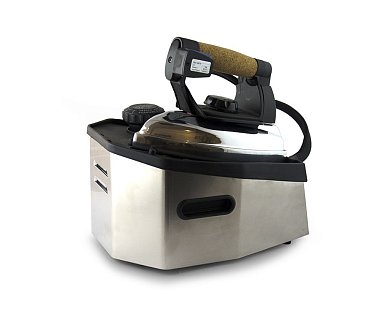 Парогенератор с утюгом Lelit PS11N