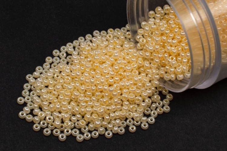 Бисер Preciosa 47113, 10гр