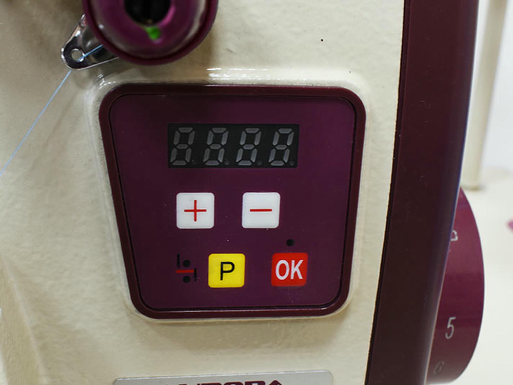 Оверлок промышленный 4х ниточный Аврора SE-Х9-4 Professional  , прямой привод