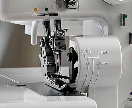 Оверлок Juki MO-654 DEN