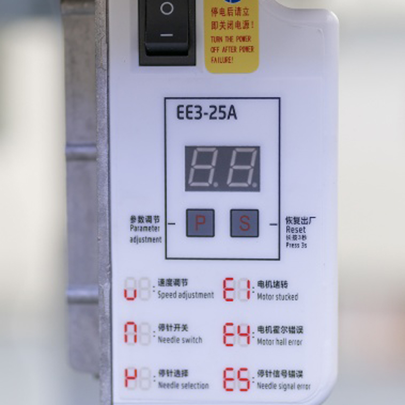 Оверлок промышленный Jack E3-4-M2-24+стол