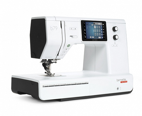 Бытовая швейно-вышивальная машина Bernette B 79