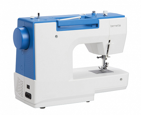 Бытовая швейная машина Bernette Sew&Go3