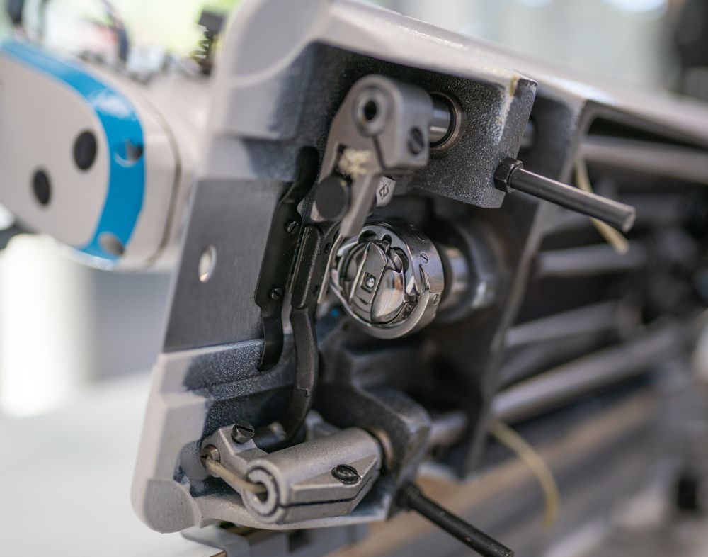 Промышленная прямострочная машина Jack F4HL-7