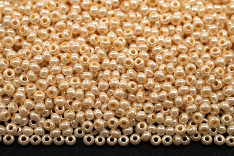 Бисер Preciosa 46112, 10гр